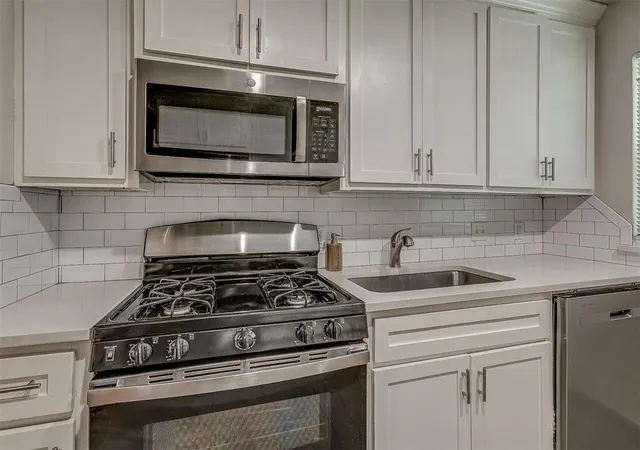 Photo 4 of Single family home for sale at 708 NW 88th Street, Oklahoma City, OK 73114 | MLS# 1247121 | Listing updated on 2026-09-19