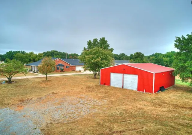 Photo 1 of Single family home for sale at 23 Lake Ln, Shawnee, OK 74804 | MLS# 1247127 | Listing updated on 2026-09-29