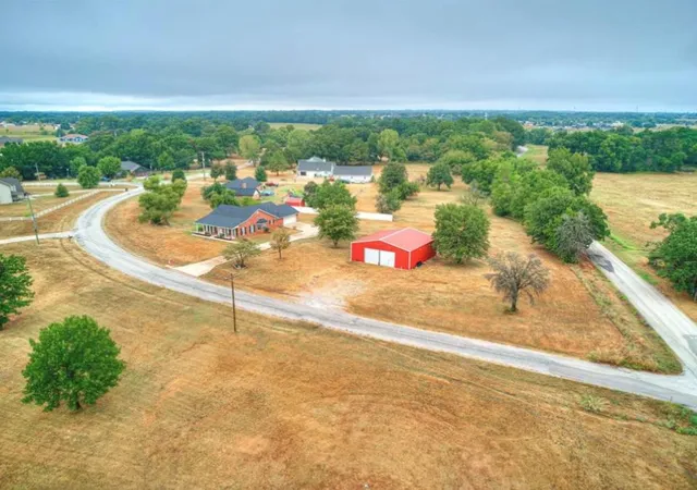 Photo 3 of Single family home for sale at 23 Lake Ln, Shawnee, OK 74804 | MLS# 1247127 | Listing updated on 2026-09-29