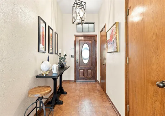 Photo 3 of Single family home for sale at 1316 Windsor Pl, Shawnee, OK 74804 | MLS# 1247129 | Listing updated on 2026-10-07