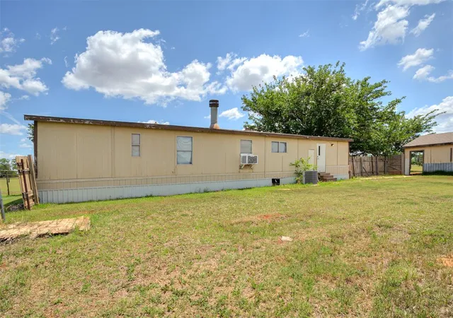 Photo 3 of Single family home for sale at 22556 N 2930 Road, Kingfisher, OK 73750 | MLS# 1247132 | Listing updated on 2026-09-02