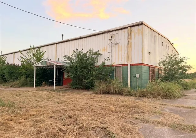 Single family home for sale at 840715 N 1st Street, Stroud, OK 74079 | MLS# 1247141