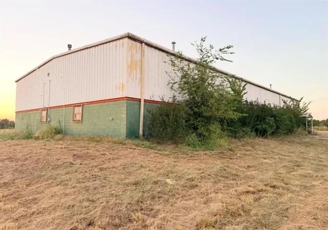 Photo 2 of Single family home for sale at 840715 N 1st Street, Stroud, OK 74079 | MLS# 1247141 | Listing updated on 2026-09-04