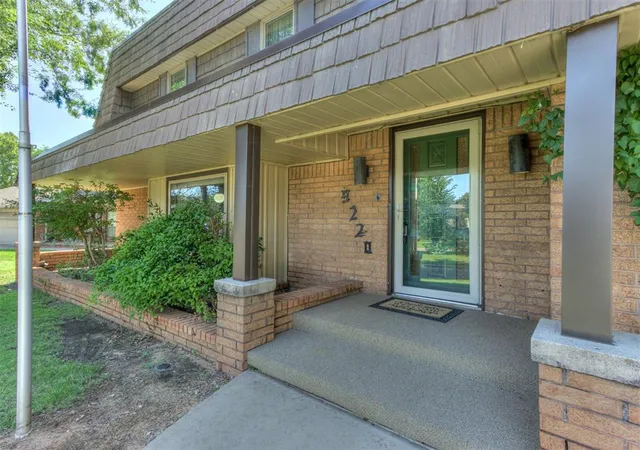 Photo 2 of Single family home for sale at 9220 Sutton Pl, Oklahoma City, OK 73132 | MLS# 1247167 | Listing updated on 2026-09-02