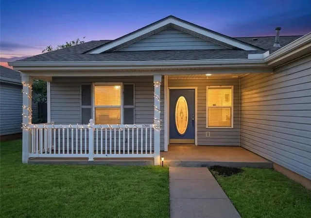Photo 3 of Single family home for sale at 1701 Nw 150th Terrace, Edmond, OK 73013 | MLS# 1247179 | Listing updated on 2026-10-09