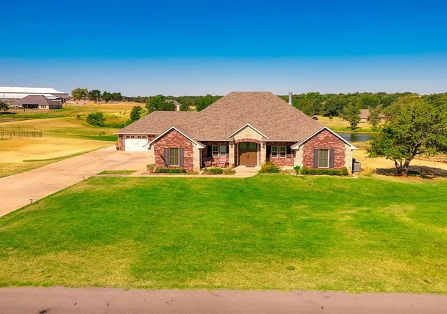 Photo 2 of Single family home for sale at 9393 Bear Crk Rd, Guthrie, OK 73044 | MLS# 1247180 | Listing updated on 2026-09-16