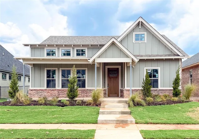 Photo 1 of Single family home for sale at 1916 Paseo Pl, Edmond, OK 73034 | MLS# 1247192 | Listing updated on 2026-09-02