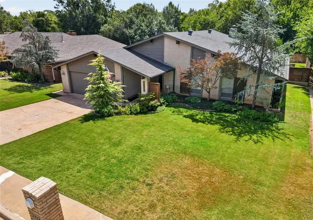 Photo 1 of Sale Pending at 1212 Devonshire Ct, Edmond, OK 73034 | MLS# 1247200 | Listing updated on 2026-09-03