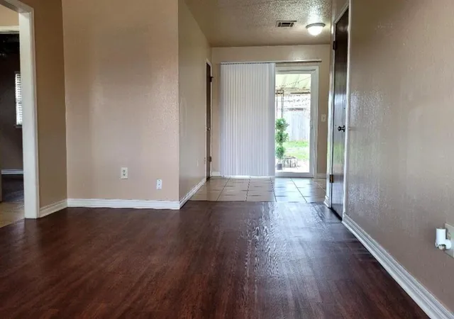 Photo 3 of Single family home for sale at 1501 City Ave, Moore, OK 73160 | MLS# 1247205 | Listing updated on 2026-09-25
