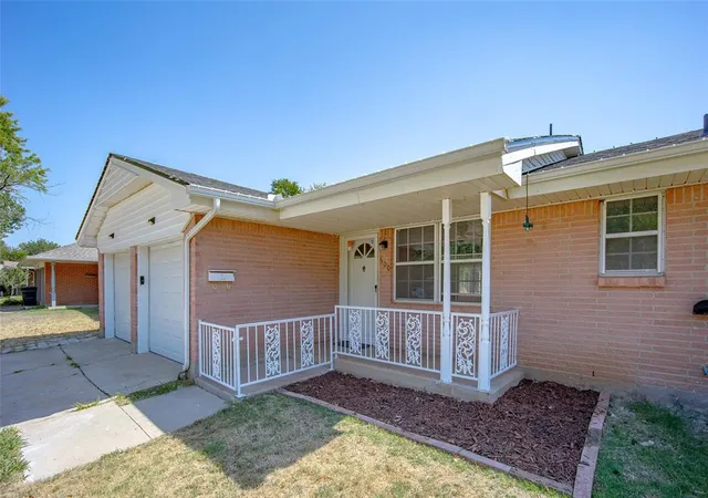 Photo 3 of Single family home for sale at 600 Leslie Dr, Oklahoma City, OK 73115 | MLS# 1247209 | Listing updated on 2026-09-02