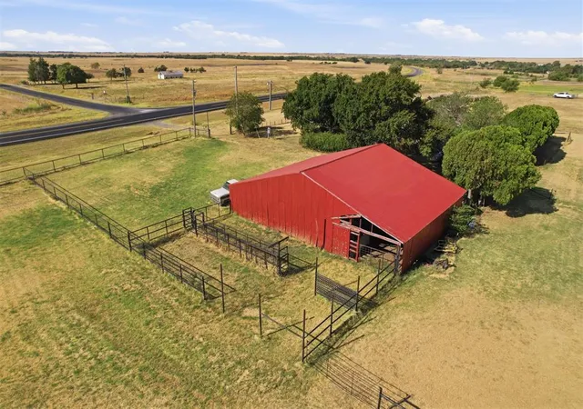 Photo 1 of Single family home for sale at 9110 Sw Baseline Rd, Faxon, OK 73540 | MLS# 1247224 | Listing updated on 2026-09-23