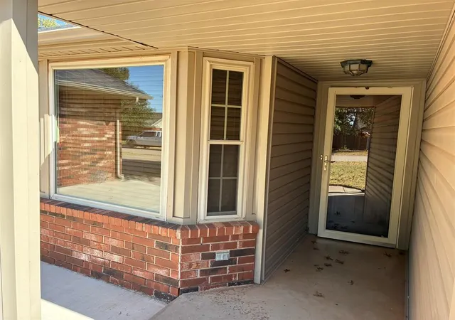 Photo 2 of Single family home for sale at 618 Hoehner Ave, Okarche, OK 73762 | MLS# 1247231 | Listing updated on 2026-10-01