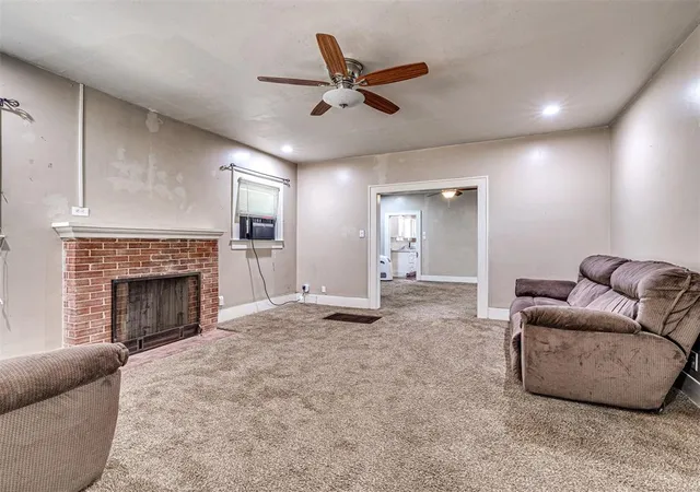 Photo 3 of Sale Pending at 1001 S 9th Street, Chickasha, OK 73018 | MLS# 1247250 | Listing updated on 2026-09-07