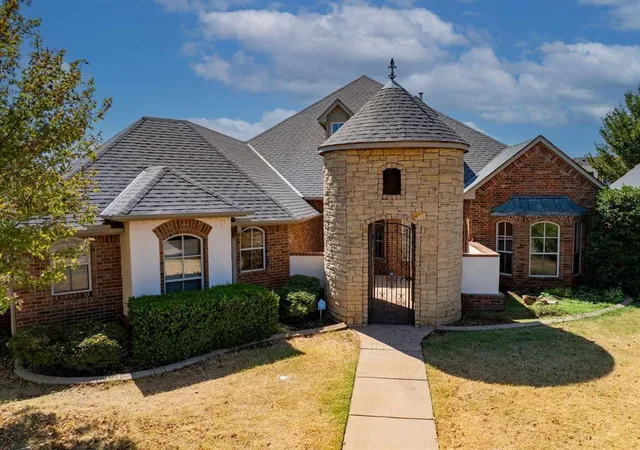 Photo 1 of Single family home for sale at 5700 Nw 160th Street, Edmond, OK 73013 | MLS# 1247269 | Listing updated on 2026-10-08