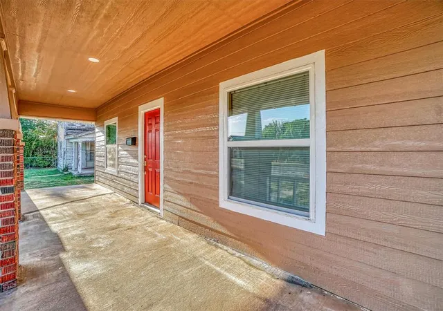 Sale Pending at 311 E Walnut St, Altus, OK 73521 | MLS# 1247274 | Listing updated on 2026-09-13