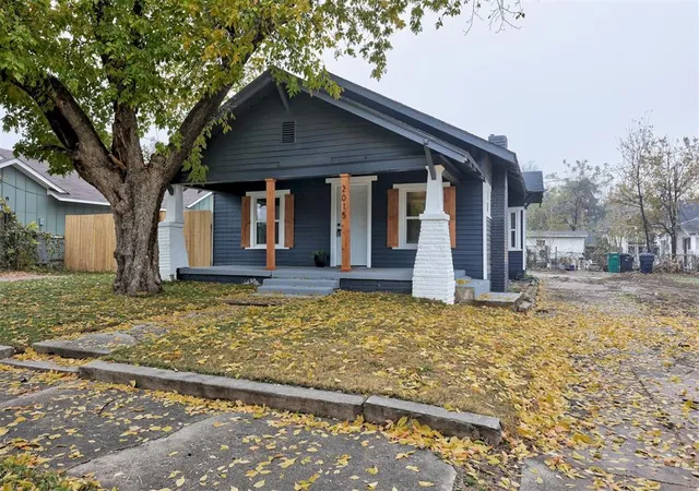 Photo 3 of Single family home for sale at 2015 N Mckinley Ave, Oklahoma City, OK 73106 | MLS# 1247283 | Listing updated on 2026-09-02