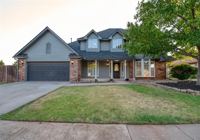 Photo 1 of Sale Pending at 15401 Summit Parke Dr, Edmond, OK 73013 | MLS# 1247290 | Listing updated on 2026-09-08