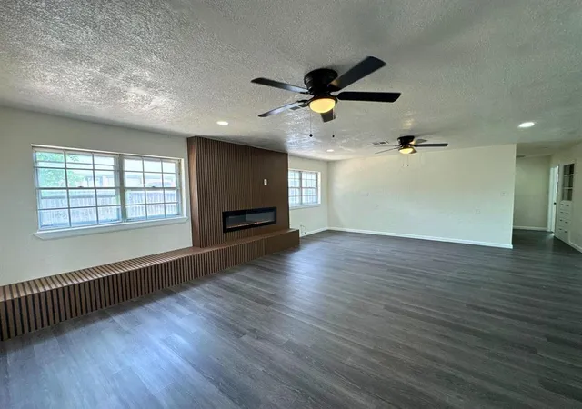 Photo 3 of Single family home for sale at 2 NW 36th Street, Lawton, OK 73505 | MLS# 1247299 | Listing updated on 2026-09-02