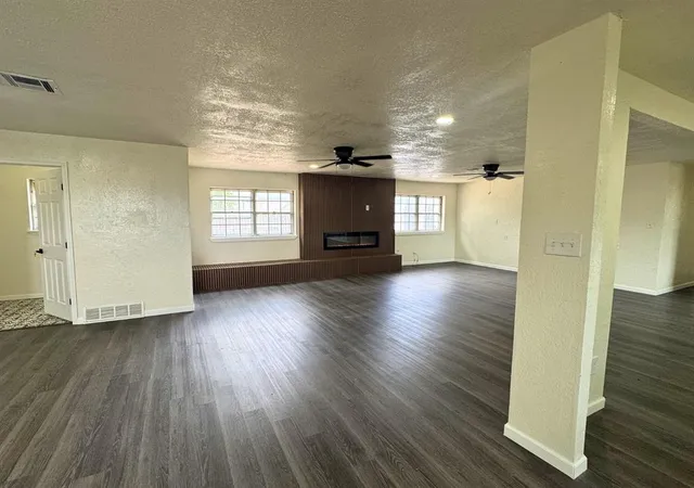 Photo 4 of Single family home for sale at 2 NW 36th Street, Lawton, OK 73505 | MLS# 1247299 | Listing updated on 2026-09-02