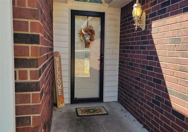 Photo 4 of Single family home for sale at 114 Camaron Dr, Shawnee, OK 74804 | MLS# 1247304 | Listing updated on 2026-09-23