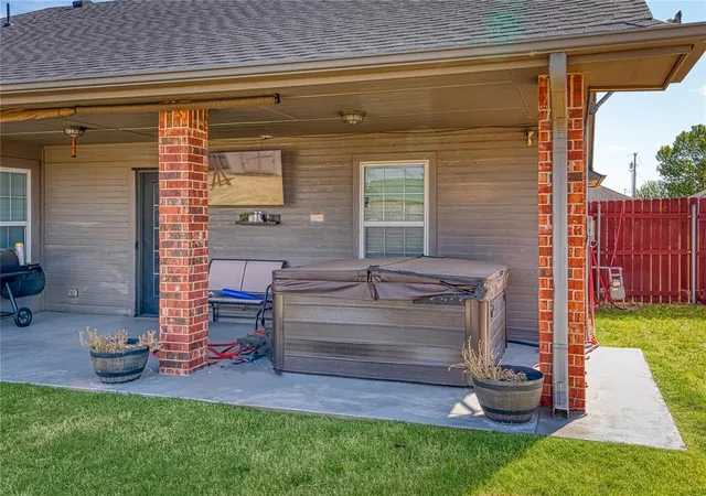 Photo 3 of Single family home for sale at 103 Ranch Rd, Elk City, OK 73644 | MLS# 1247306 | Listing updated on 2026-09-19