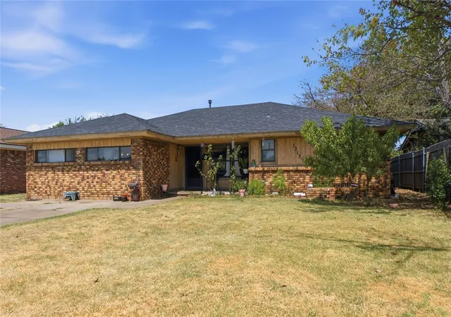 Photo 3 of Single family home for sale at 1313 Sw 68th Street, Oklahoma City, OK 73159 | MLS# 1247309 | Listing updated on 2026-09-03