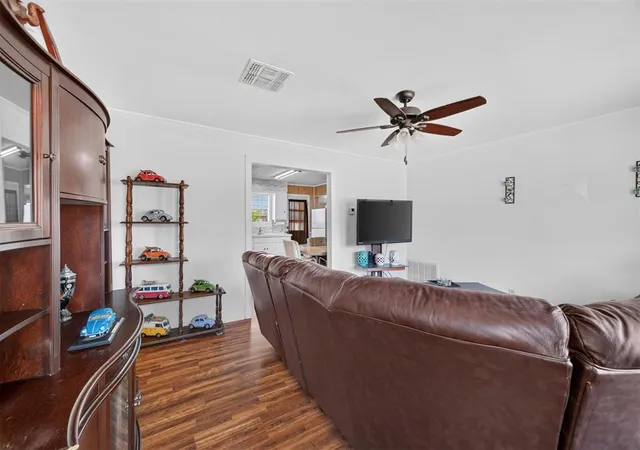 Photo 3 of Single family home for sale at 179 Herring Dr, Elk City, OK 73644 | MLS# 1247331 | Listing updated on 2026-09-05