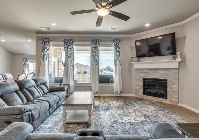 Photo 3 of Single family home for sale at 1624 Ne 35th Street, Moore, OK 73160 | MLS# 1247345 | Listing updated on 2026-09-05