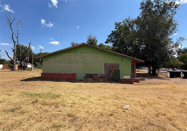 Photo 2 of Single family home for sale at 2633 W Main St, Oklahoma City, OK 73107 | MLS# 1247353 | Listing updated on 2026-09-03