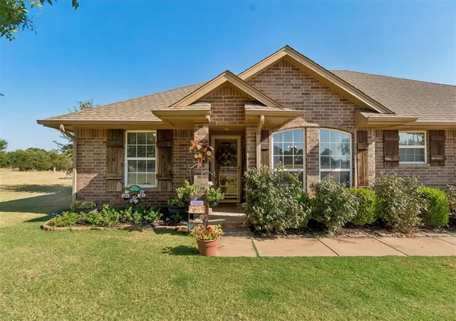 Photo 2 of Single family home for sale at 2096 County Rd 1237, Tuttle, OK 73089 | MLS# 1247361 | Listing updated on 2026-09-05