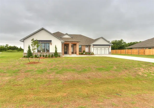 Photo 1 of Single family home for sale at 4025 Great Redwood Rd, Newcastle, OK 73072 | MLS# 1247377 | Listing updated on 2026-10-07