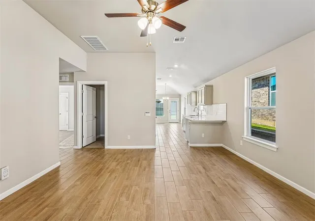 Photo 4 of Single family home for sale at 2912 NW 196th Place, Edmond, OK 73012 | MLS# 1247379 | Listing updated on 2026-10-07