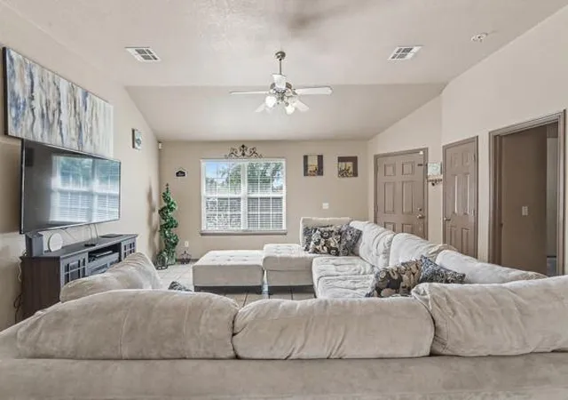 Photo 3 of Single family home for sale at 12372 Sw 6th Street, Yukon, OK 73099 | MLS# 1247388 | Listing updated on 2026-09-23