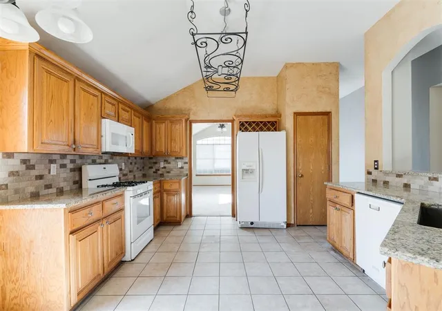 Photo 4 of Single family home for sale at 13624 Prairie View Ln, Oklahoma City, OK 73142 | MLS# 1247389 | Listing updated on 2026-09-08