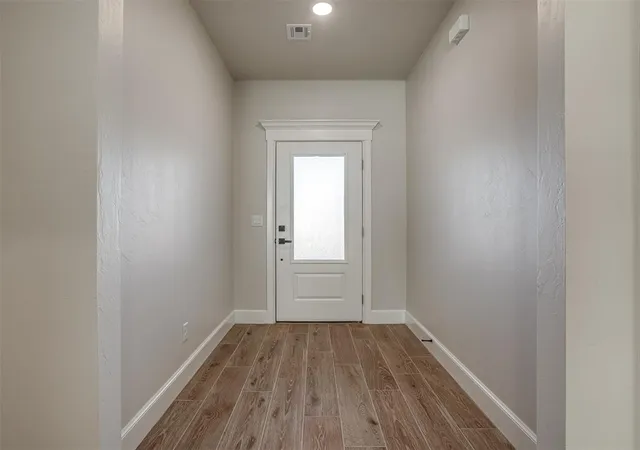 Photo 3 of Single family home for sale at 1237 E Stetson Ln, Mustang, OK 73064 | MLS# 1247411 | Listing updated on 2026-09-30