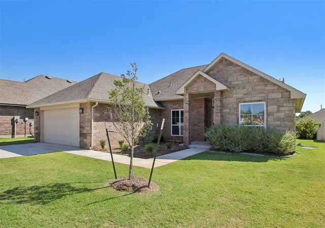 Photo 2 of Single family home for sale at 13804 Klinsman Rd, Piedmont, OK 73078 | MLS# 1247422 | Listing updated on 2026-10-09