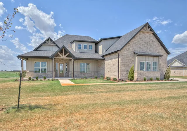 Photo 1 of Single family home for sale at 6941 Lake View Ct, Cashion, OK 73016 | MLS# 1247441 | Listing updated on 2026-09-03