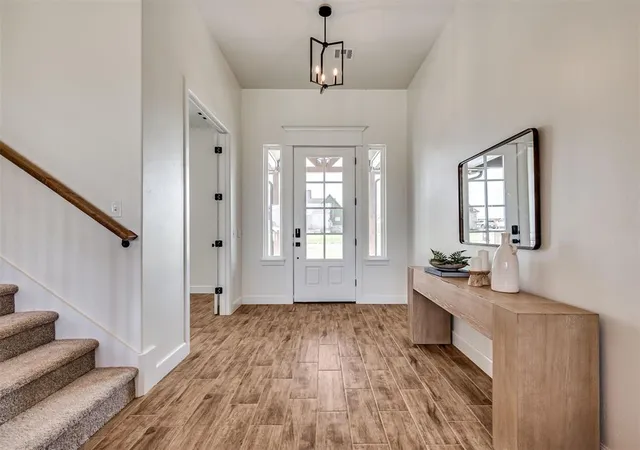 Photo 3 of Single family home for sale at 6941 Lake View Ct, Cashion, OK 73016 | MLS# 1247441 | Listing updated on 2026-10-09