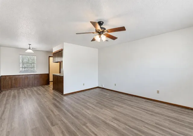 Photo 2 of Multi family home for sale at 915 Delmar Cir, Moore, OK 73160 | MLS# 1247442 | Listing updated on 2026-09-06