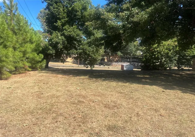 Photo 2 of Land for sale at 0 N 6th Avenue, Purcell, OK 73080 | MLS# 1247455 | Listing updated on 2026-09-05