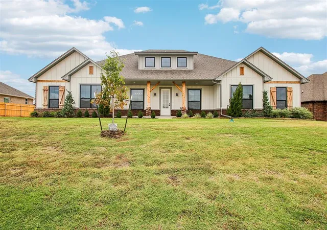 Photo 1 of Sale Pending at 10140 Nw 100th Street, Yukon, OK 73099 | MLS# 1247463 | Listing updated on 2026-09-18