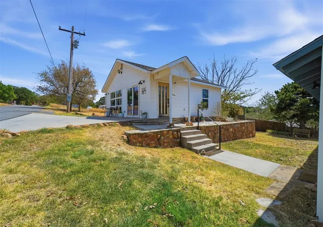 Photo 1 of Sale Pending at 71 E Oak Ave, Medicine Park, OK 73557 | MLS# 1247477 | Listing updated on 2026-10-27