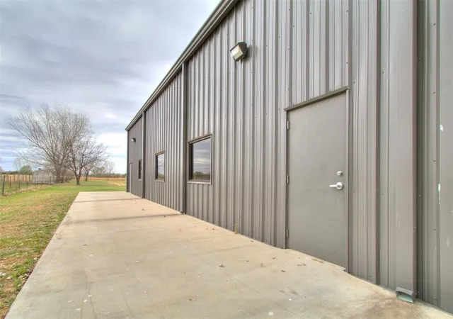 Photo 4 of Single family home for sale at 6799 N Gregory Rd, Yukon, OK 73099 | MLS# 1247503 | Listing updated on 2026-09-03