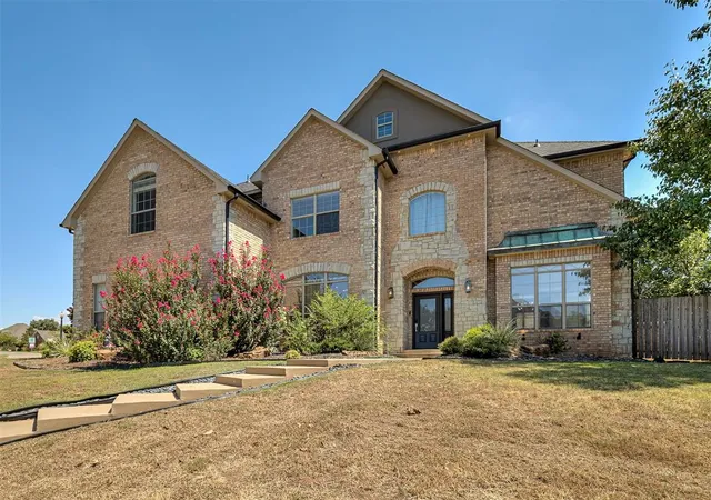 Photo 3 of Sale Pending at 13700 Plantation, Edmond, OK 73013 | MLS# 1247523 | Listing updated on 2026-09-13