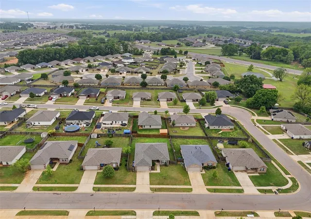 Photo 35 of Single family home for sale at 1200 Granite Ln, Noble, OK 73068 | MLS# 1247529 | Listing updated on 2026-10-09