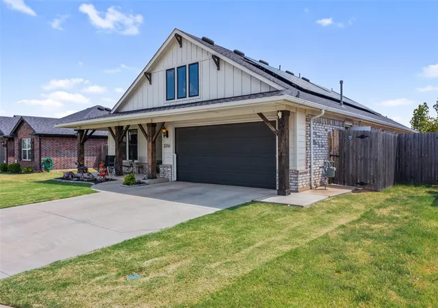 Photo 1 of Single family home for sale at 3316 Pagoda Pead Dr, Yukon, OK 73099 | MLS# 1247533 | Listing updated on 2026-09-21