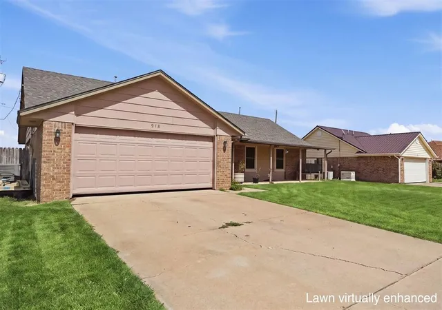 Photo 2 of Single family home for sale at 918 Polk St, Altus, OK 73521 | MLS# 1247550 | Listing updated on 2026-09-04