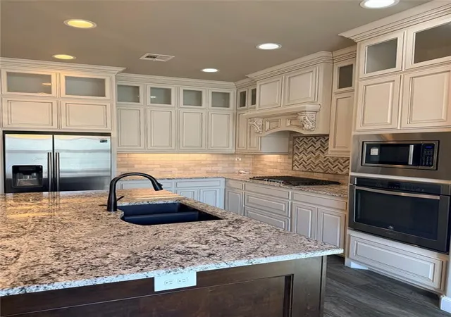 Photo 2 of Single family home for sale at 8808 Nw 109th Street, Oklahoma City, OK 73162 | MLS# 1247558 | Listing updated on 2026-09-08