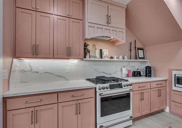Photo 1 of Single family home for sale at 18246 Willowbrooke Ct, Norman, OK 73093 | MLS# 1247559 | Listing updated on 2026-09-04