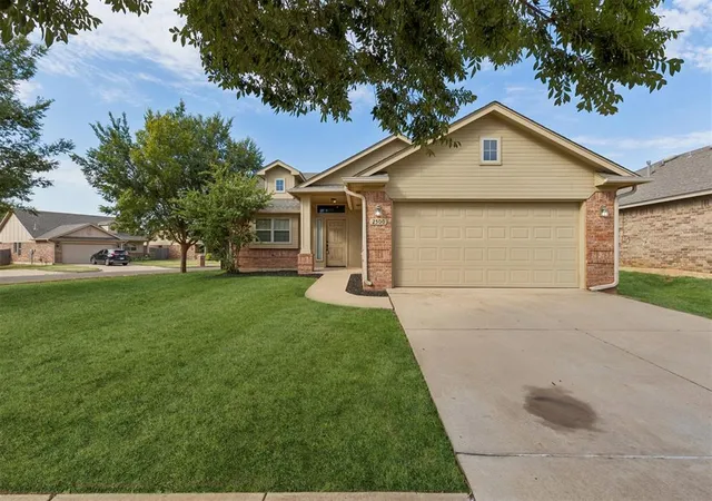 Photo 1 of Single family home for sale at 2500 Nw 185th Street, Edmond, OK 73012 | MLS# 1247562 | Listing updated on 2026-09-05
